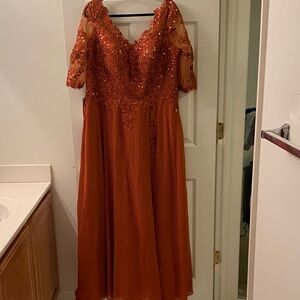 Faeriesty Elegant Orange Lace Evening Dress